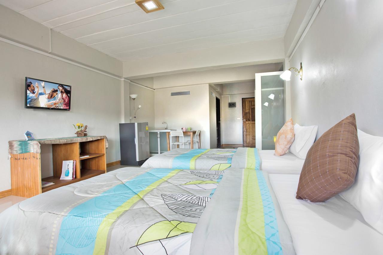 Baan Bangrak Residence Trang Buitenkant foto