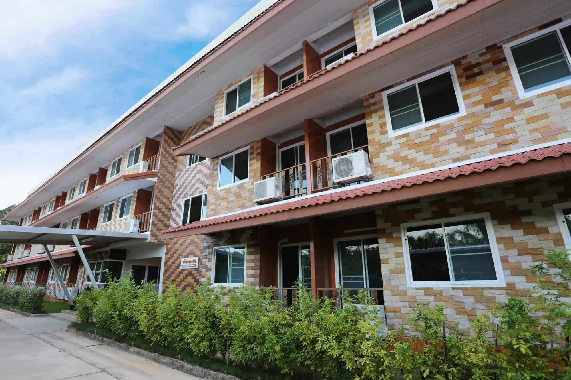Baan Bangrak Residence Trang Buitenkant foto
